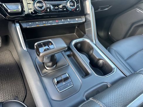 Used 2022 GMC Sierra 1500 Denali image 25