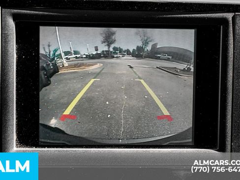 Used 2019 Chrysler Pacifica Touring-L image 40