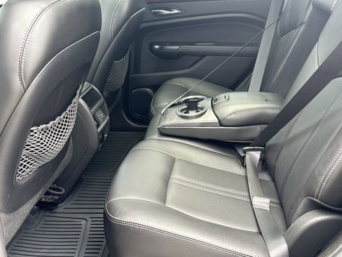 Used 2016 Cadillac SRX Luxury w/ Driver Awareness Package AWD/4WD image 21