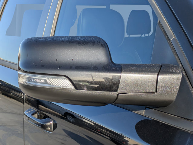 Used 2020 RAM 1500 Limited w/ Black Appearance Package AWD/4WD image 11