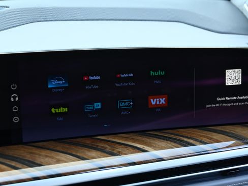 Used 2025 Cadillac Escalade Sport Platinum w/ LPO, Floor Liner Package image 21