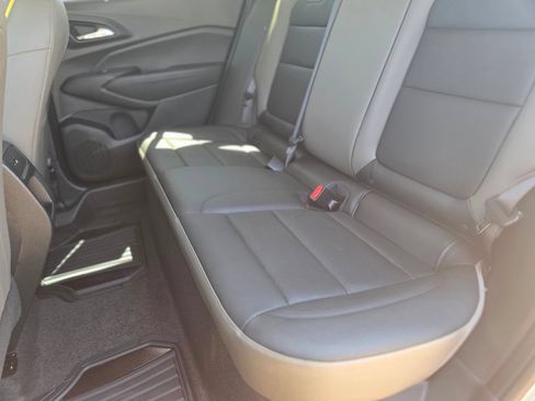 Used 2026 Chevrolet Trax ACTIV FWD image 31