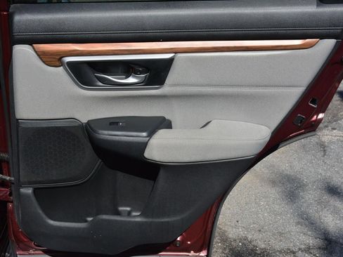 Used 2017 Honda CR-V EX image 18