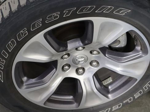 Used 2023 RAM 1500 Laramie AWD/4WD image 39