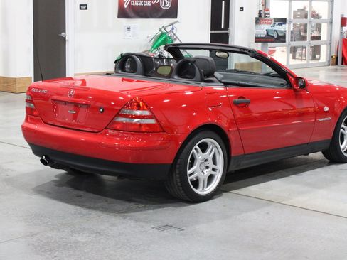Used 1999 Mercedes-Benz SLK 230 image 6
