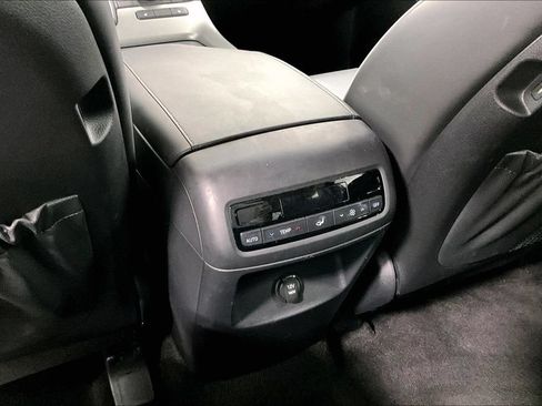 Used 2025 Hyundai Palisade SEL FWD image 27