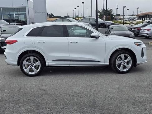 New 2025 Audi Q5 Premium Plus image 36