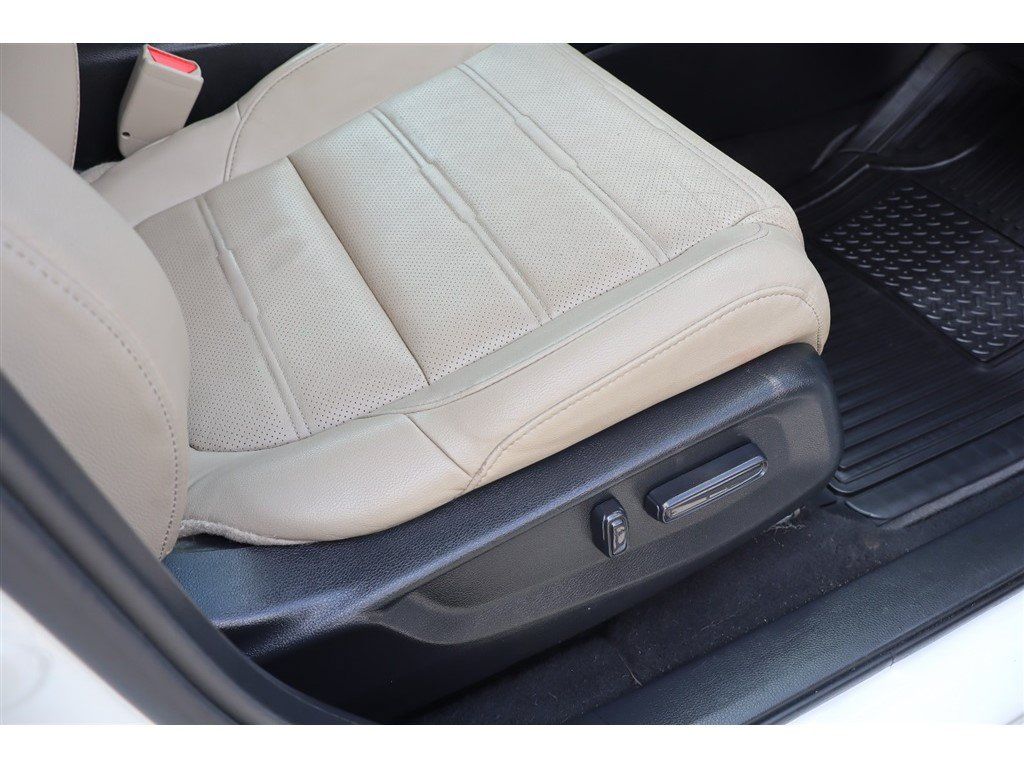 Used 2018 Honda CR-V EX-L image 15