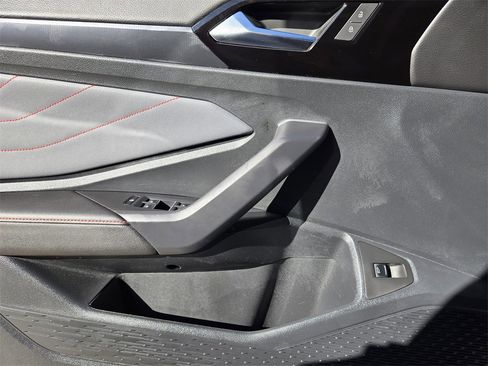 Used 2025 Volkswagen Jetta GLI Autobahn image 25