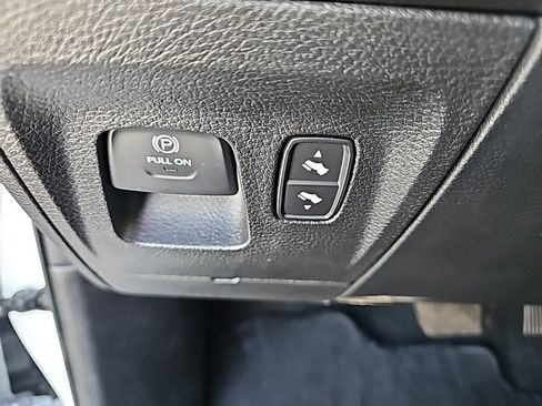 Certified 2022 RAM 1500 Big Horn image 35