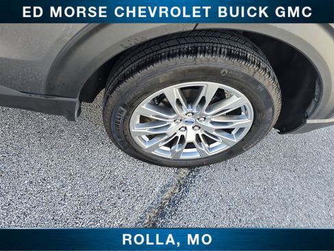 Used 2025 Ford Explorer Active w/ Active Comfort Package image 10