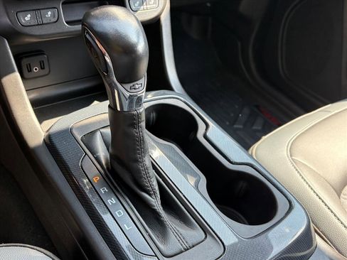 Used 2022 Chevrolet Colorado Z71 image 22