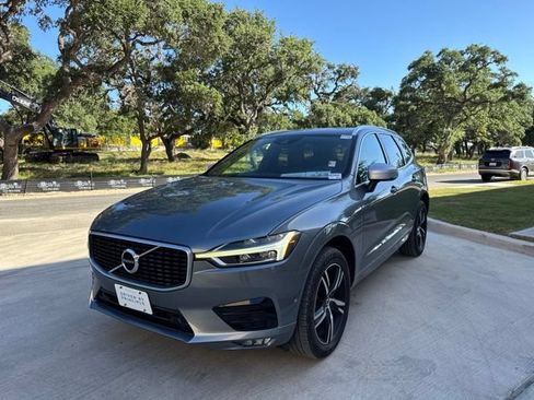 Used 2019 Volvo XC60 T5 R-Design FWD image 2