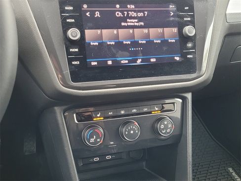 Used 2024 Volkswagen Tiguan S image 16