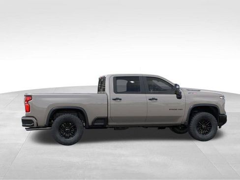 New 2026 Chevrolet Silverado 2500 ZR2 image 5