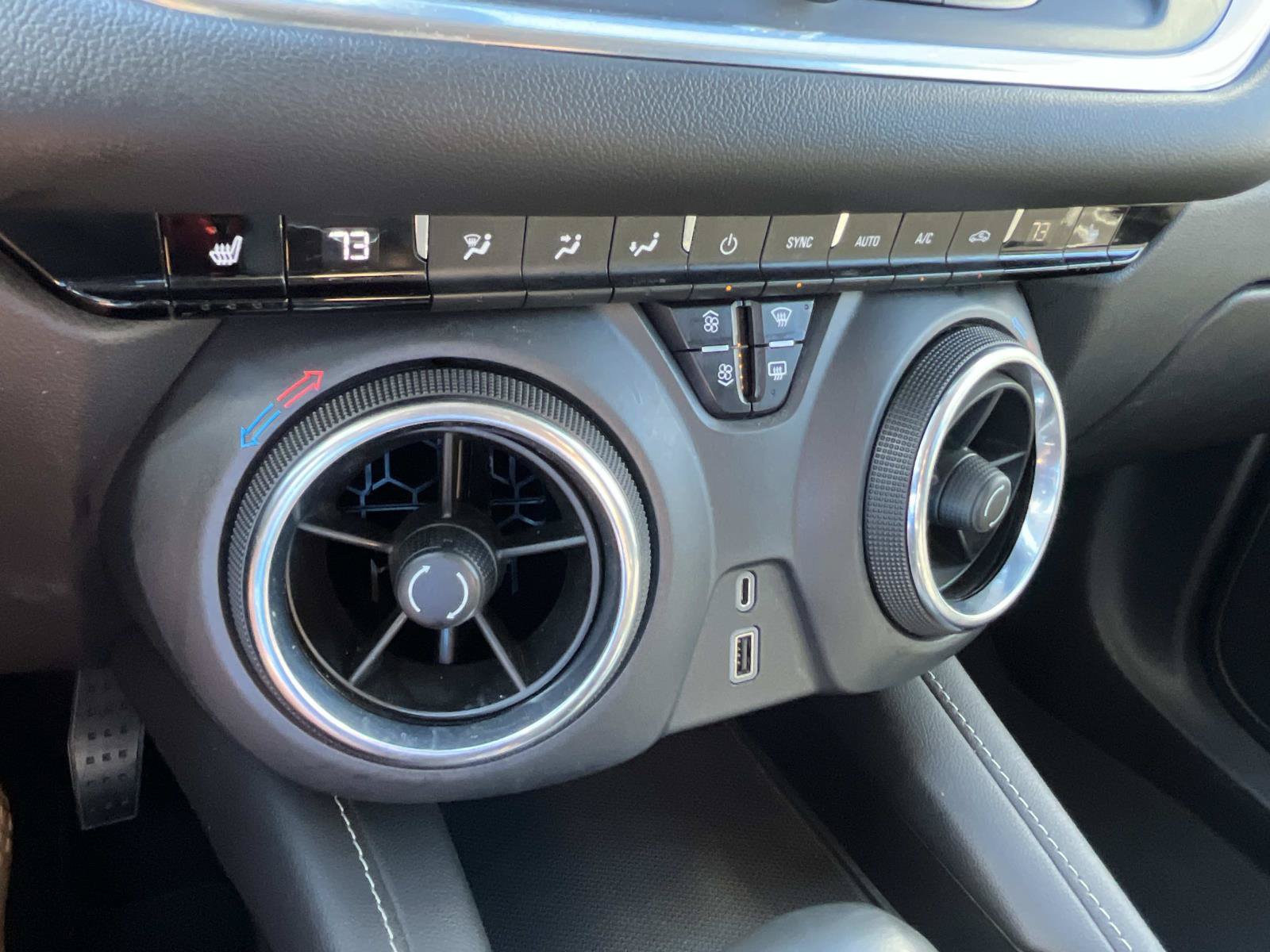 Used 2023 Chevrolet Blazer LT FWD image 35