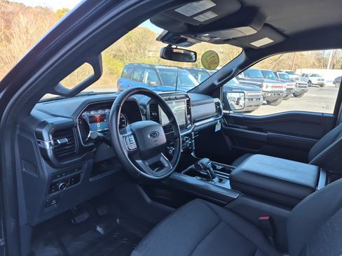 Certified 2023 Ford F150 XLT w/ Equipment Group 302A High image 17