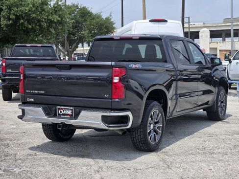 Used 2023 Chevrolet Silverado 1500 LT AWD/4WD image 7