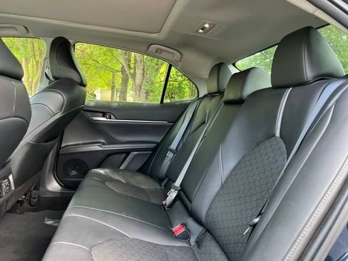 Used 2021 Toyota Camry XSE FWD image 17
