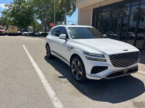 Used 2025 Genesis GV80 3.5T Prestige AWD/4WD image 1
