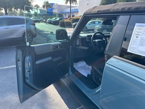 Used 2022 Ford Bronco Badlands AWD/4WD image 19