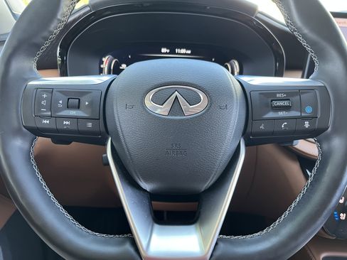 Certified 2023 INFINITI QX60 Sensory w/ Vision Package AWD/4WD image 24