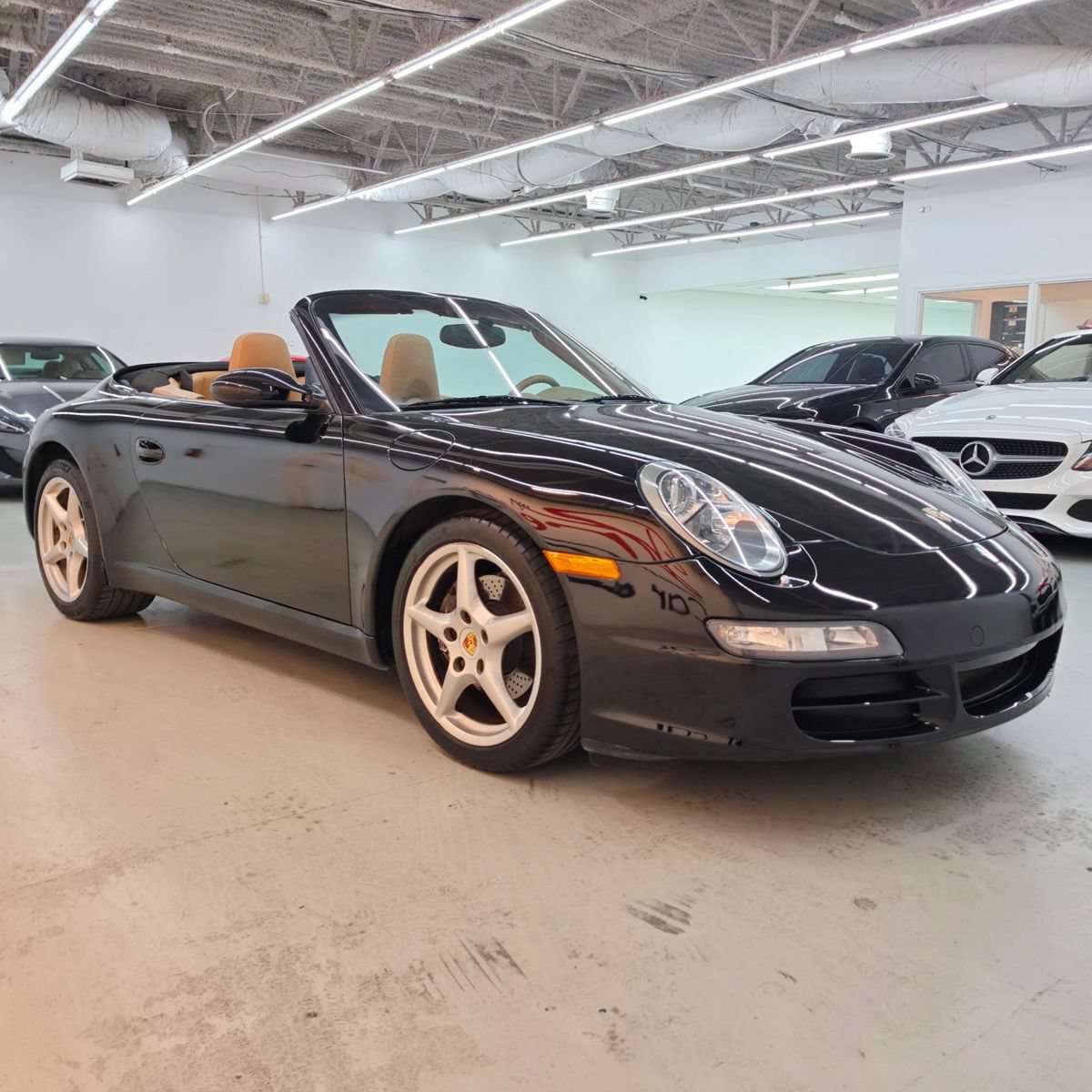 Used 2007 Porsche 911 Cabriolet image 34
