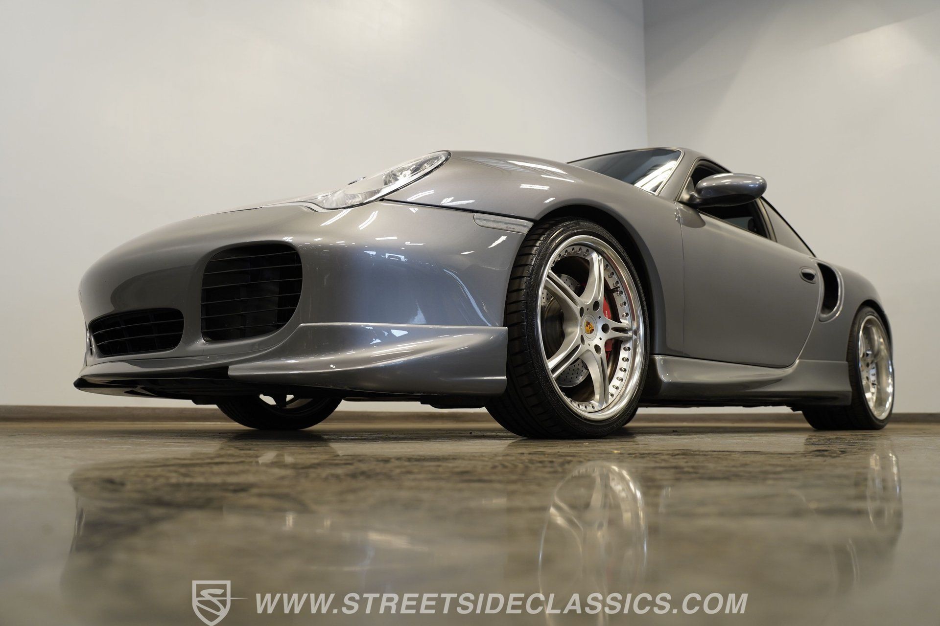 Used 2001 Porsche 911 Turbo AWD/4WD image 21