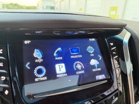 Used 2016 Cadillac Escalade Premium image 33