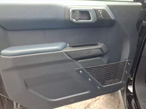 Used 2023 Ford Bronco Heritage Edition image 25