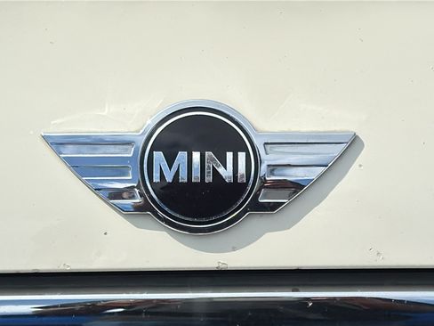 Used 2016 MINI Cooper 2-Door Hardtop FWD image 8