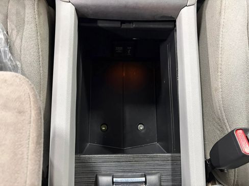 Used 2017 Honda Pilot EX image 49