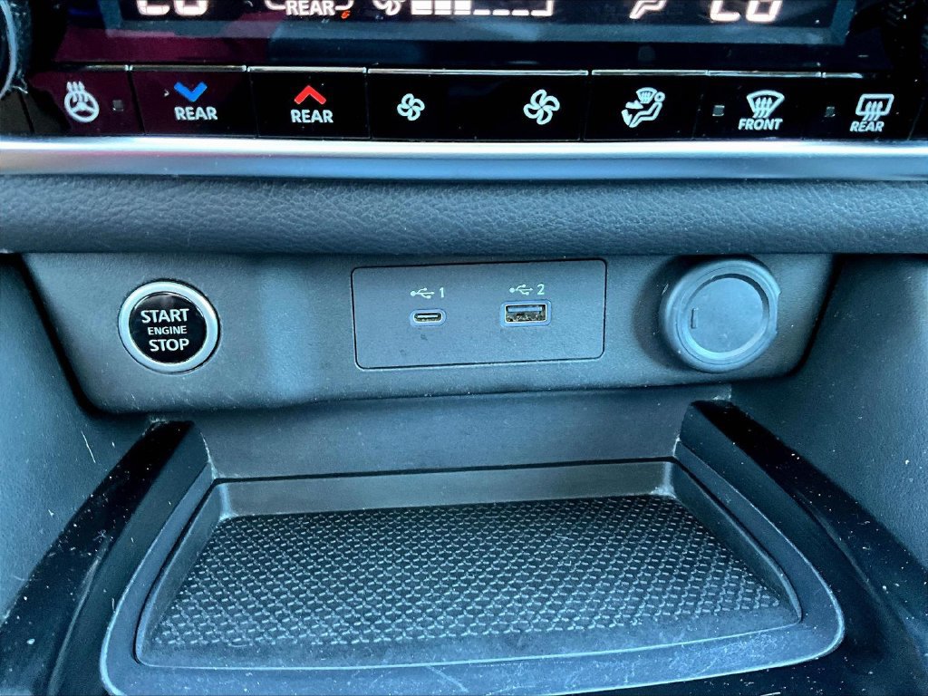 Used 2021 Nissan Rogue SL w/ Premium Package AWD/4WD image 18