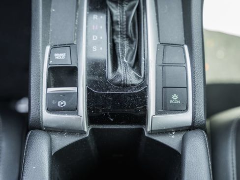 Used 2021 Honda Civic Sport image 22