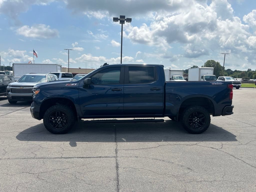 Used 2022 Chevrolet Silverado 1500 Custom Trail Boss AWD/4WD image 7