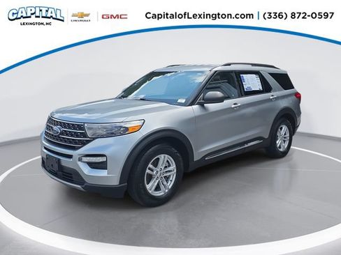 Used 2020 Ford Explorer XLT w/ Equipment Group 202A RWD image 1