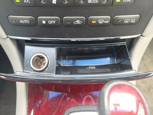 Used 2004 Lexus ES 330 FWD image 28