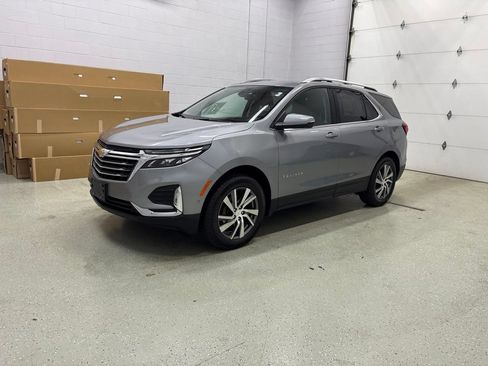 Used 2024 Chevrolet Equinox Premier AWD/4WD image 8
