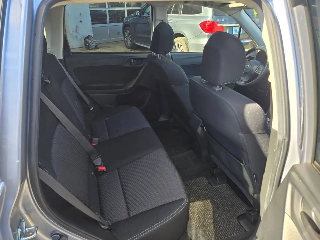 Used 2015 Subaru Forester 2.5i Premium w/ All-Weather Package AWD/4WD image 14