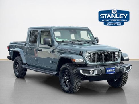 New 2026 Jeep Gladiator Sport image 1