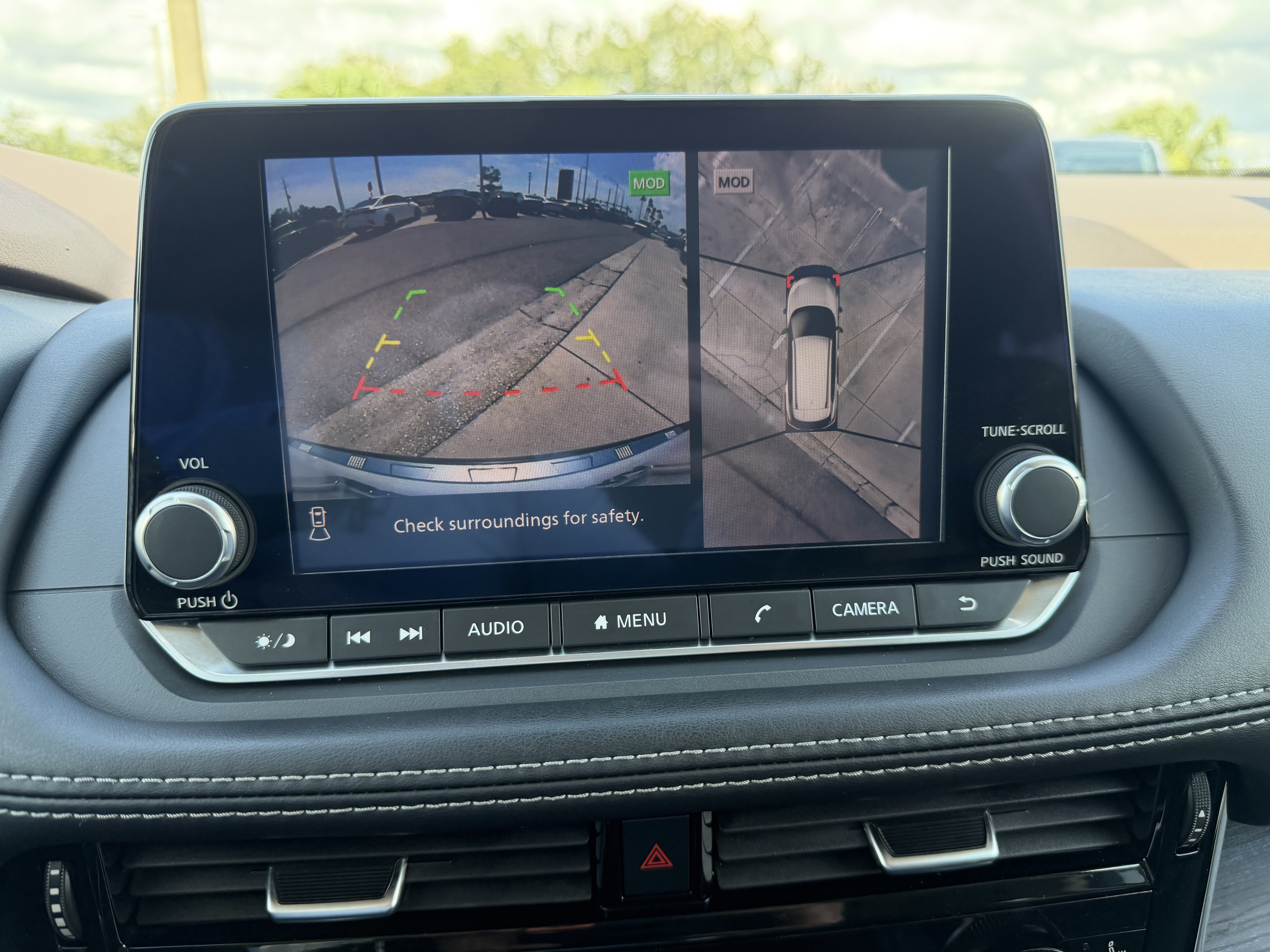Used 2021 Nissan Rogue SL FWD image 23