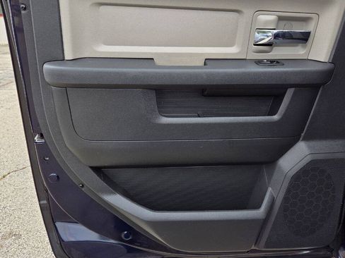 Used 2012 RAM 1500 Big Horn RWD image 17