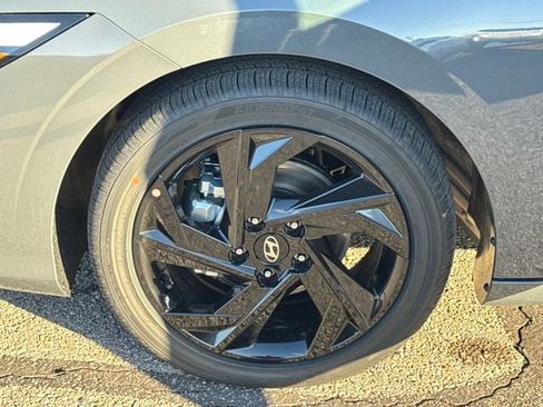 New 2026 Hyundai Elantra SEL Sport image 22