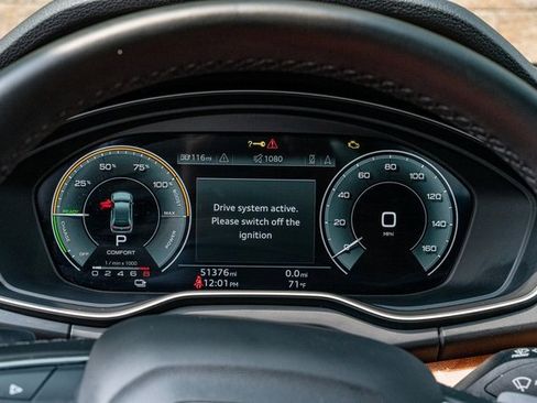 Used 2021 Audi Q5 e Premium Plus w/ Premium Plus Package image 17