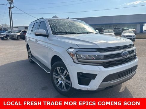 Used 2022 Ford Expedition XLT image 5