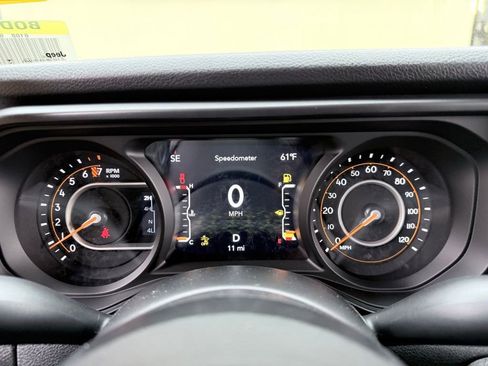 New 2026 Jeep Gladiator Sport image 13