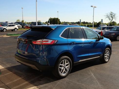 Used 2024 Ford Edge SEL w/ Convenience Package AWD/4WD image 5