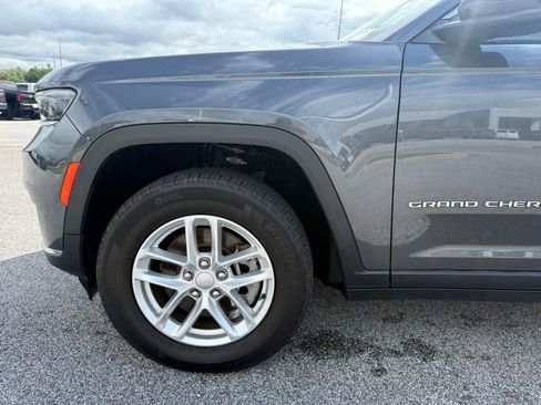 Used 2022 Jeep Grand Cherokee L Laredo w/ Luxury Tech Group I AWD/4WD image 20
