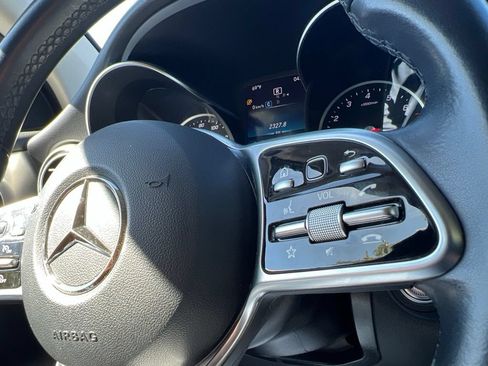 Used 2020 Mercedes-Benz GLC 300 4MATIC image 35