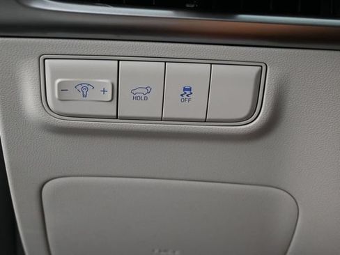 Used 2026 Hyundai Tucson SEL FWD image 14